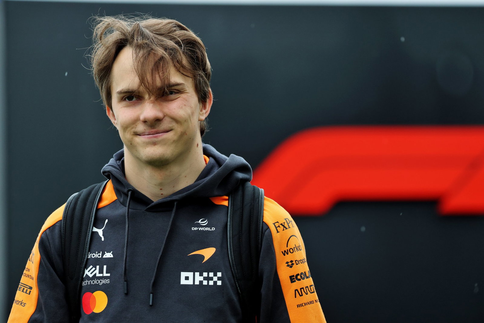 ‘These guys are nuts’ – F1 winner Oscar Piastri makes Isle of Man TT visit