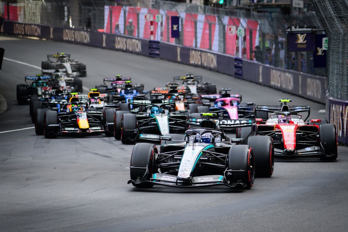 FIA, 2027 ve 2028 sezonları için güç ünitesi değişikliklerini açıkladı FIA, 2027 ve 2028 sezonları için güç ünitesi değişikliklerini açıkladı