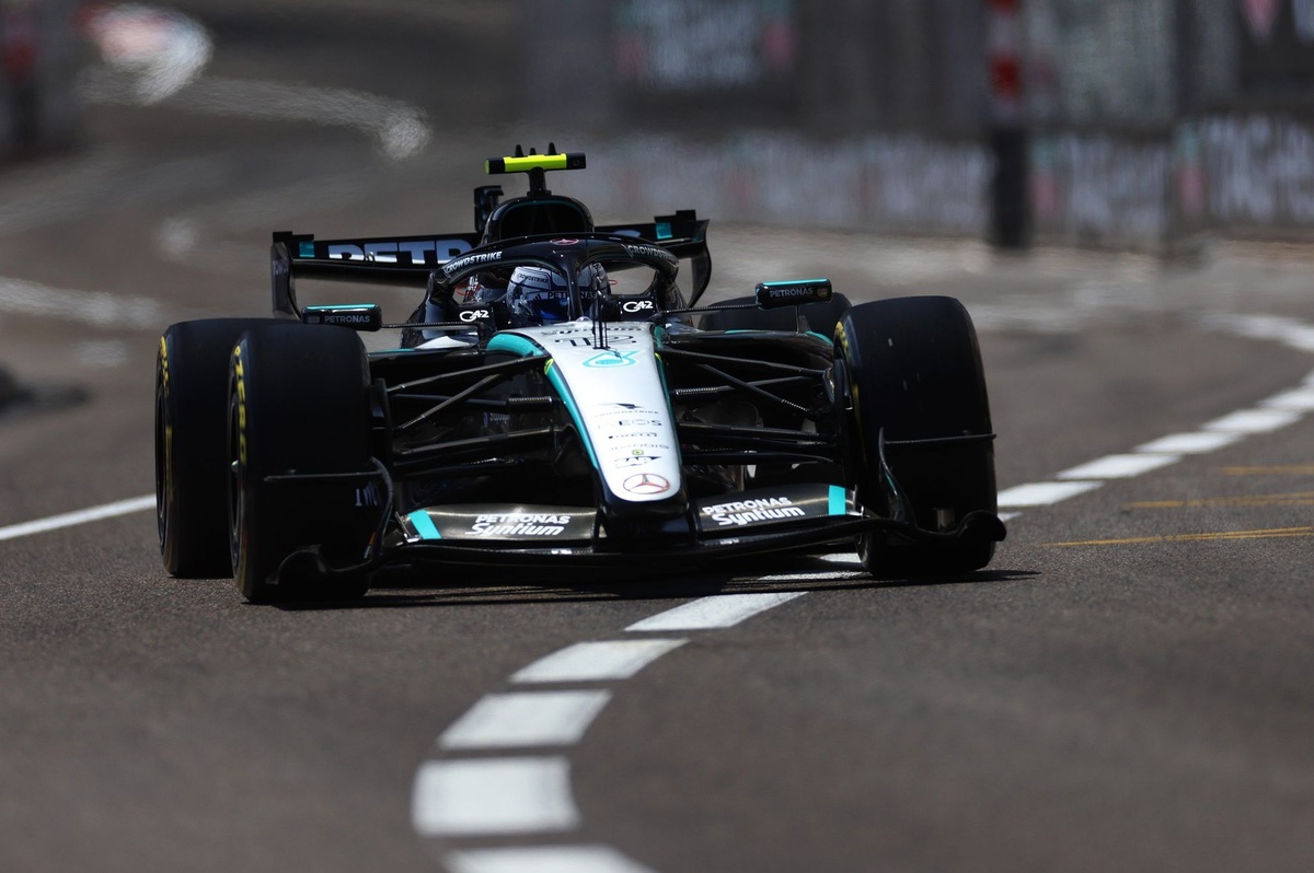 Wolff, FIA’nın Monako kararının ardından hukuk ekibiyle görüşüyor Wolff, FIA’nın Monako kararının ardından hukuk ekibiyle görüşüyor