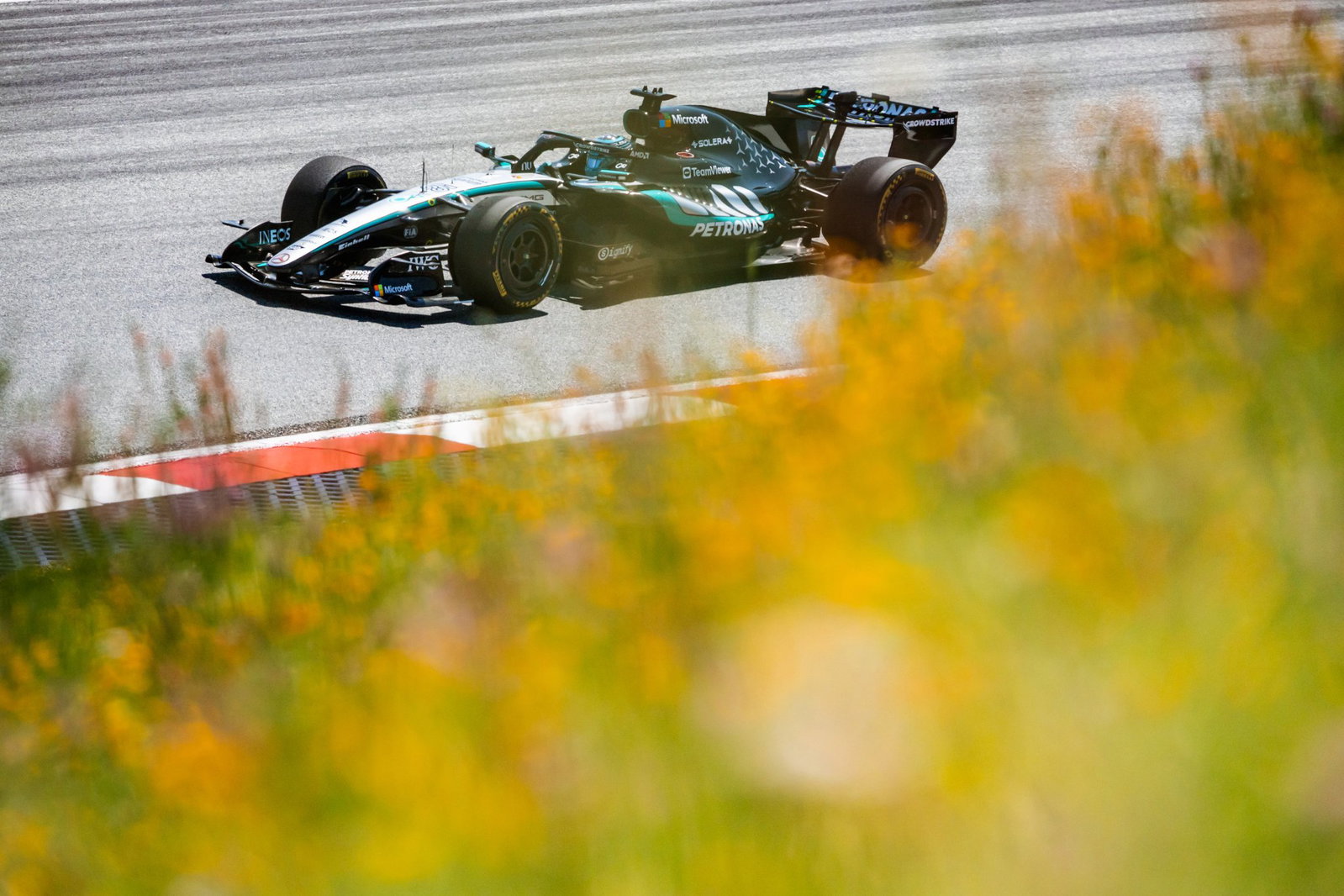 Which F1 rival is worrying George Russell and Mercedes in Austria