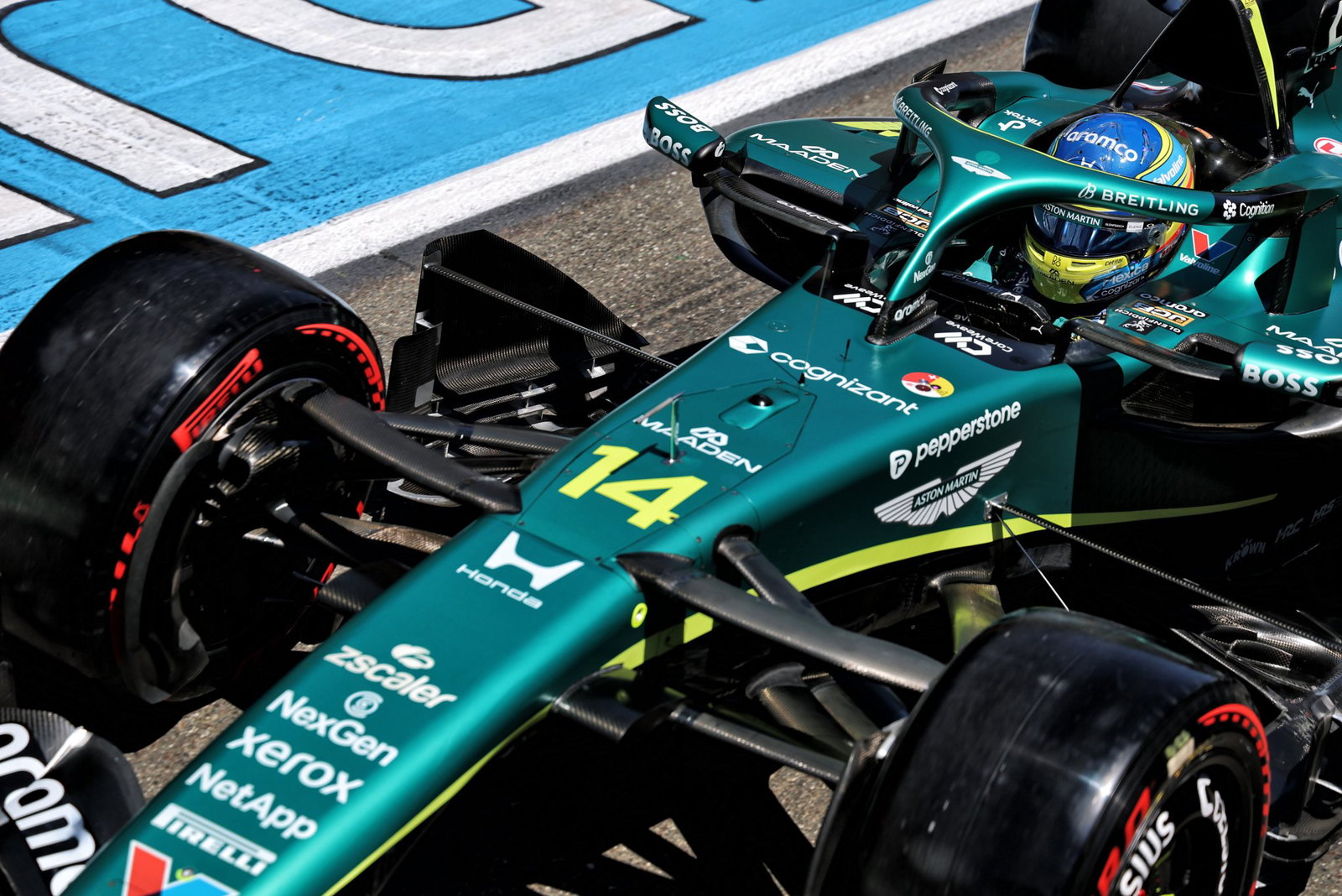 Fernando Alonso explains positive Aston Martin radio messages despite disaster qualifying