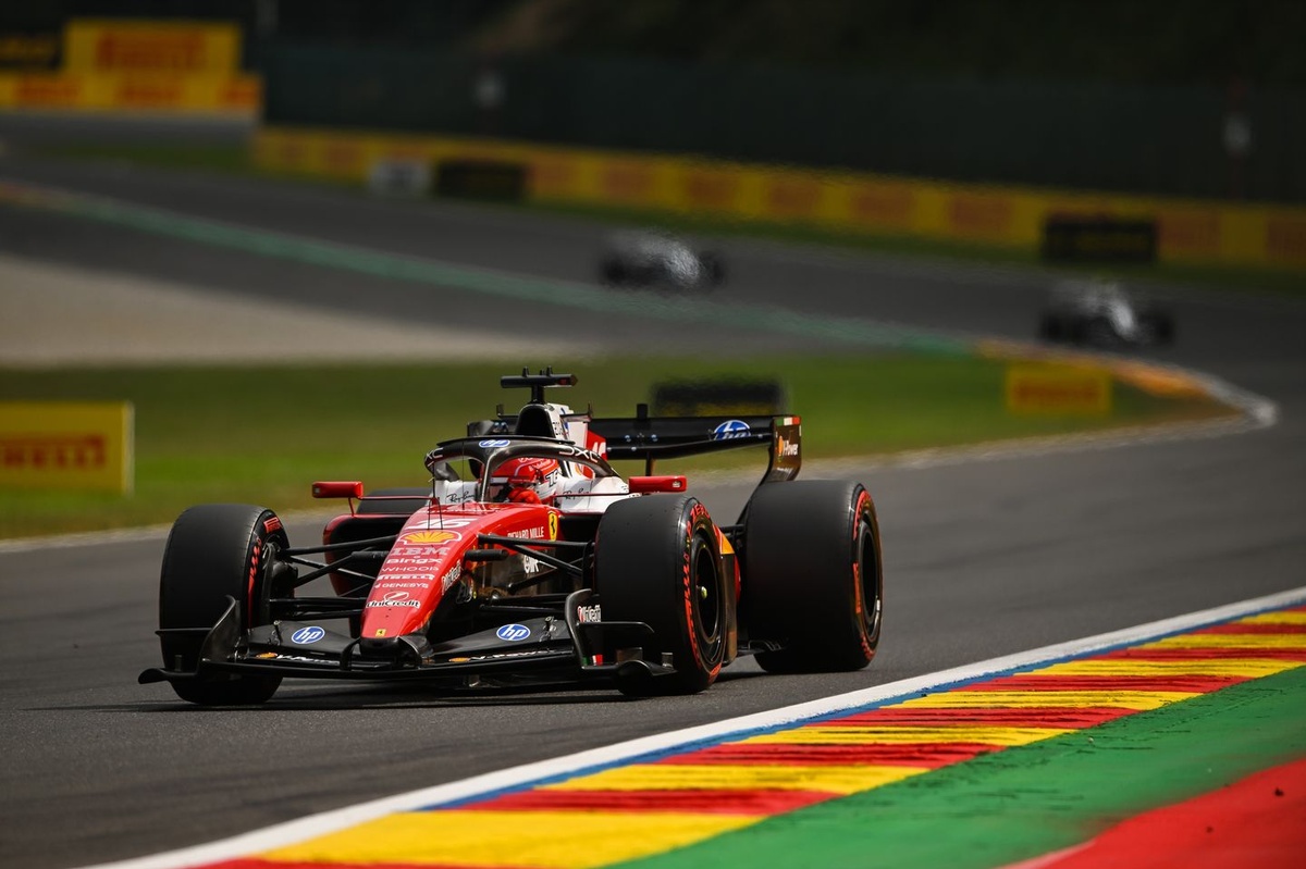 2026 Macaristan Yarış 1. antrenman: En hızlı isim Leclerc oldu, Verstappen 2., Hamilton 3. sırada 2026 Macaristan Yarış 1. antrenman: En hızlı isim Leclerc oldu, Verstappen 2., Hamilton 3. sırada