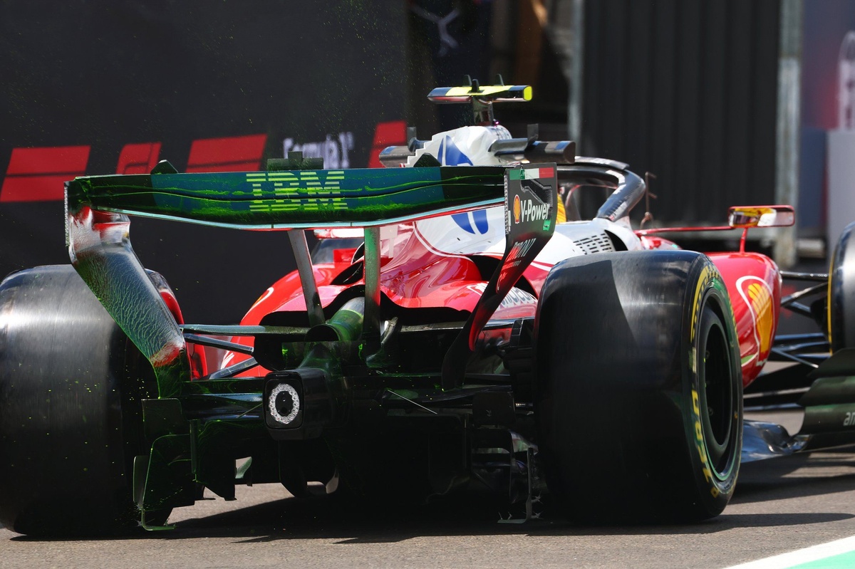 2026 Macaristan Yarış 2. antrenman: Kırmızı bayraklı seansta Ferrari Hamilton ile 1-2, Norris 3. sırada 2026 Macaristan Yarış 2. antrenman: Kırmızı bayraklı seansta Ferrari Hamilton ile 1-2, Norris 3. sırada