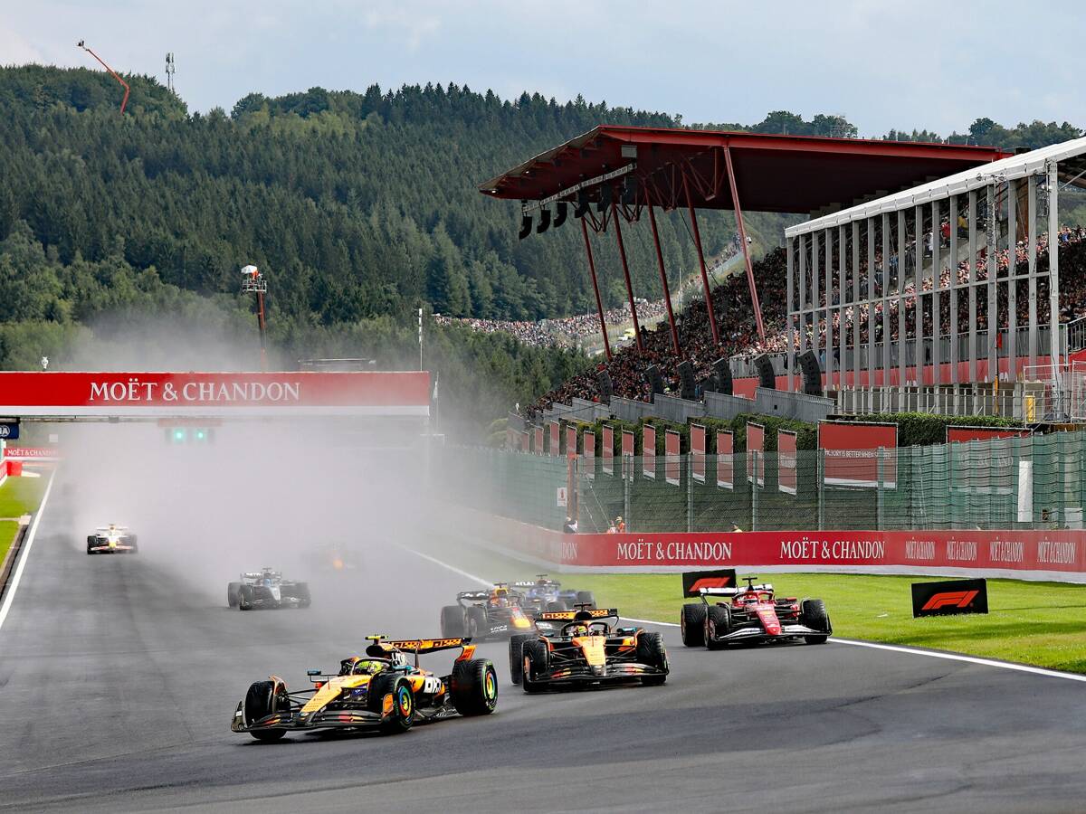 Alonso warnt: “Dann haben wir weniger Leistung als die Formel 2” Alonso warnt: “Dann haben wir weniger Leistung als die Formel 2”
