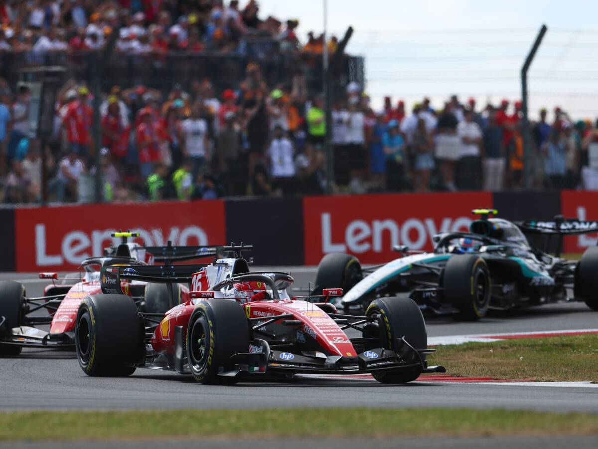 Mercedes-Probleme eröffnen Ferrari eine Chance auf die WM Mercedes-Probleme eröffnen Ferrari eine Chance auf die WM