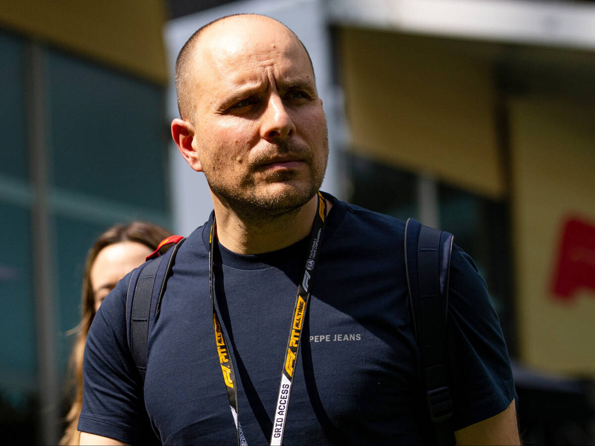 Experte: Ferrari hätte Verstappen-Ingenieur für Hamilton holen sollen Experte: Ferrari hätte Verstappen-Ingenieur für Hamilton holen sollen