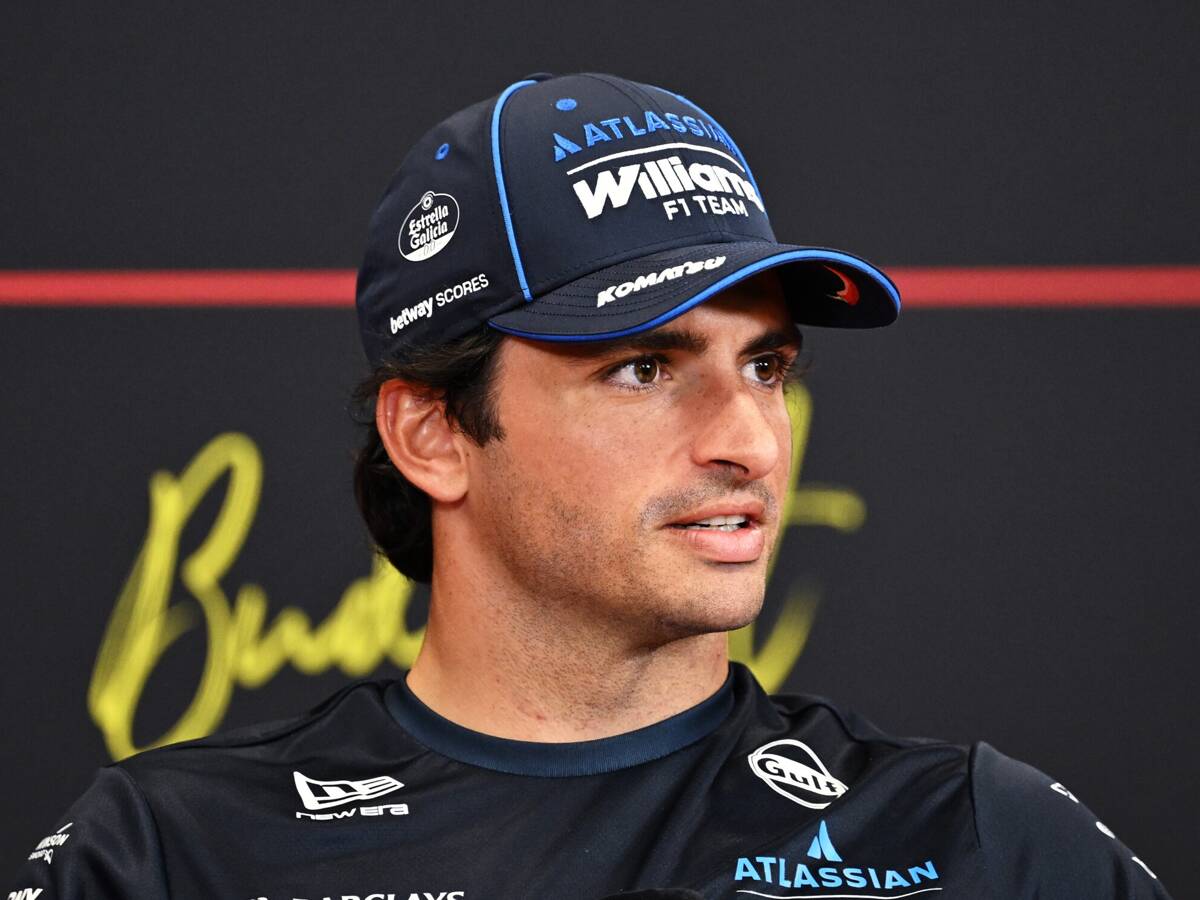 Carlos Sainz: Sommerurlaub zwischen Familie und Trainingslager