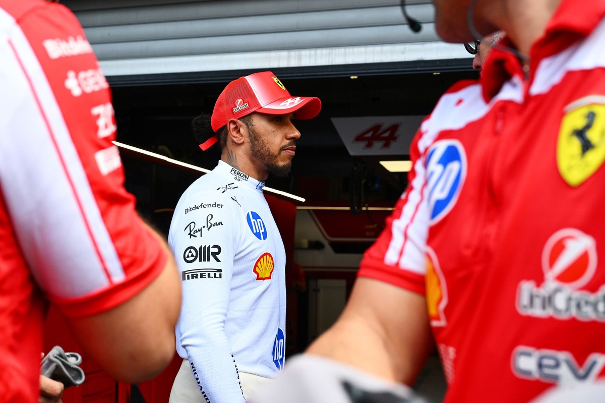 Hamilton: “Sıralamada kullandığım araç, daha farklı hissettiriyordu” Hamilton: “Sıralamada kullandığım araç, daha farklı hissettiriyordu”