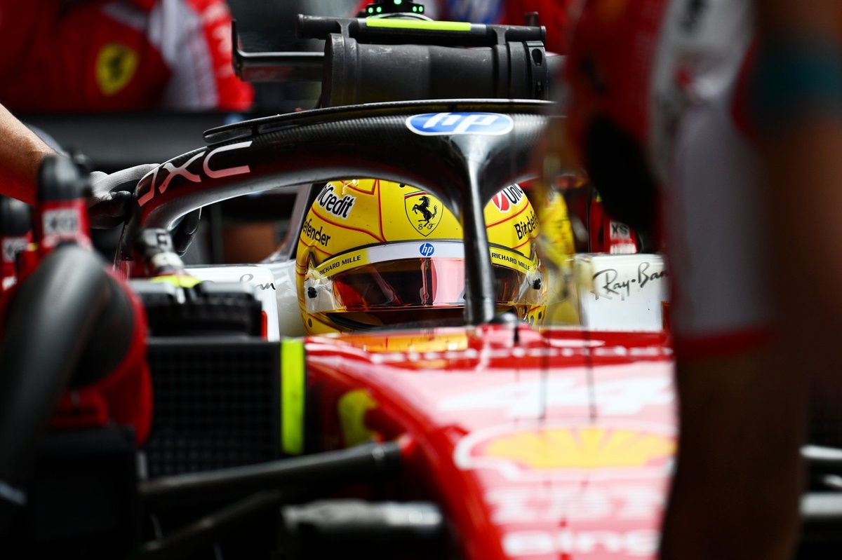 Hamilton: “Spa’da yenilmesi gereken takımlar McLaren ve Mercedes” Hamilton: “Spa’da yenilmesi gereken takımlar McLaren ve Mercedes”