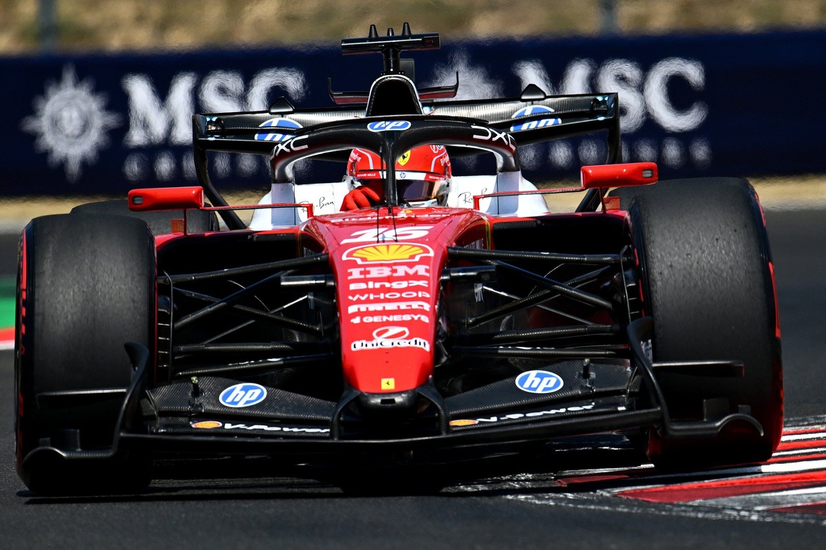 Leclerc: “İyi olmamız gereken pistlerde bocalıyoruz” Leclerc: “İyi olmamız gereken pistlerde bocalıyoruz”