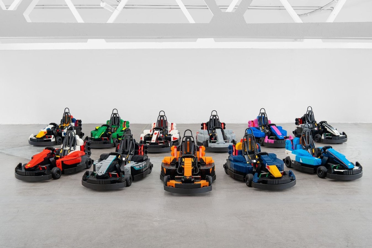 Silverstone’da pilotlar geçit törenine LEGO araçlarıyla çıkacak