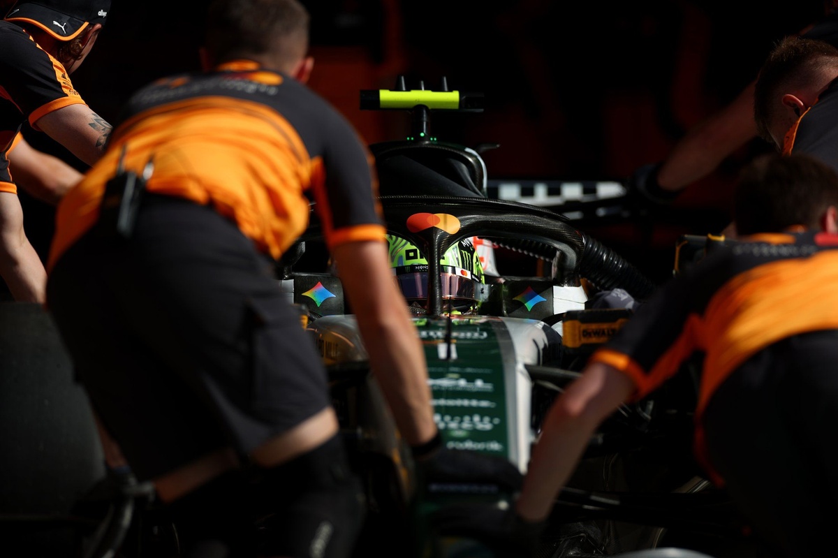 McLaren, Belçika GP’de güncel Mercedes motoruna geçiş yapıyor McLaren, Belçika GP’de güncel Mercedes motoruna geçiş yapıyor