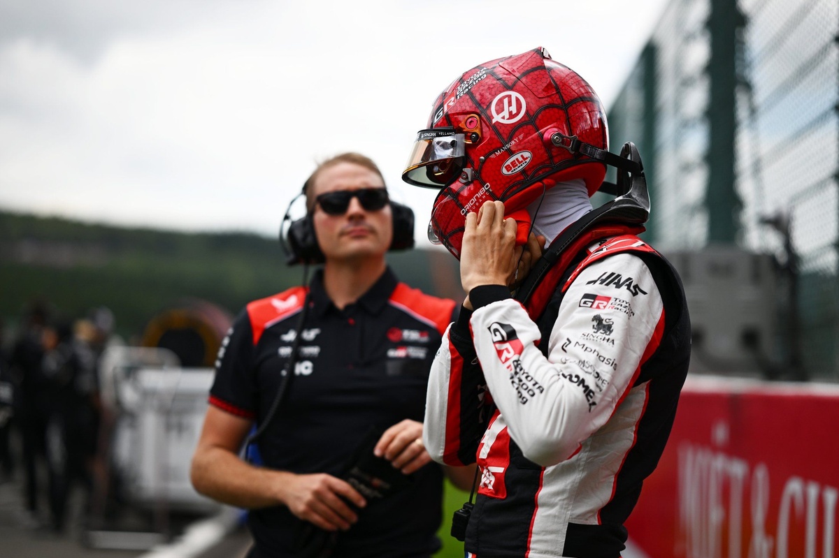 Ocon: “Araçtaki sorunlar bizi resmen katlediyor” Ocon: “Araçtaki sorunlar bizi resmen katlediyor”