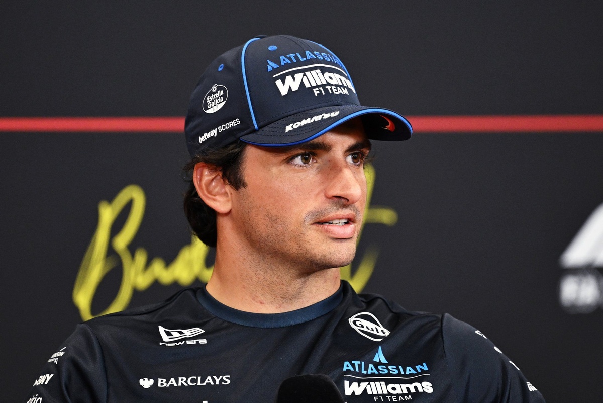 Sainz, yaz arasını ‘gelenek’ haline gelen Balear Adaları’nda geçirecek