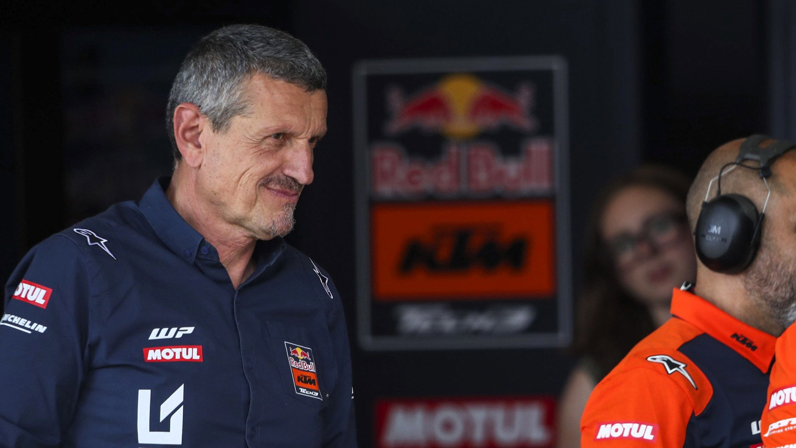 Tech3’s Guenther Steiner confirms “key” 850cc KTM MotoGP bike spec Tech3’s Guenther Steiner confirms “key” 850cc KTM MotoGP bike spec