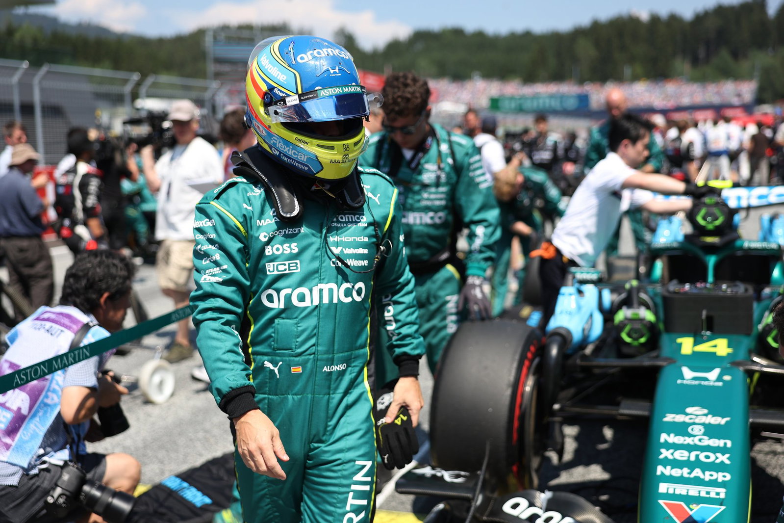‘They don’t know the last 25 years’ – Fernando Alonso’s defiant message over F1 struggles ‘They don’t know the last 25 years’ – Fernando Alonso’s defiant message over F1 struggles