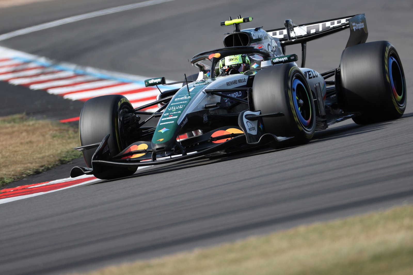 Explained: Why McLaren is the last team waiting for Mercedes’ latest F1 engine Explained: Why McLaren is the last team waiting for Mercedes’ latest F1 engine