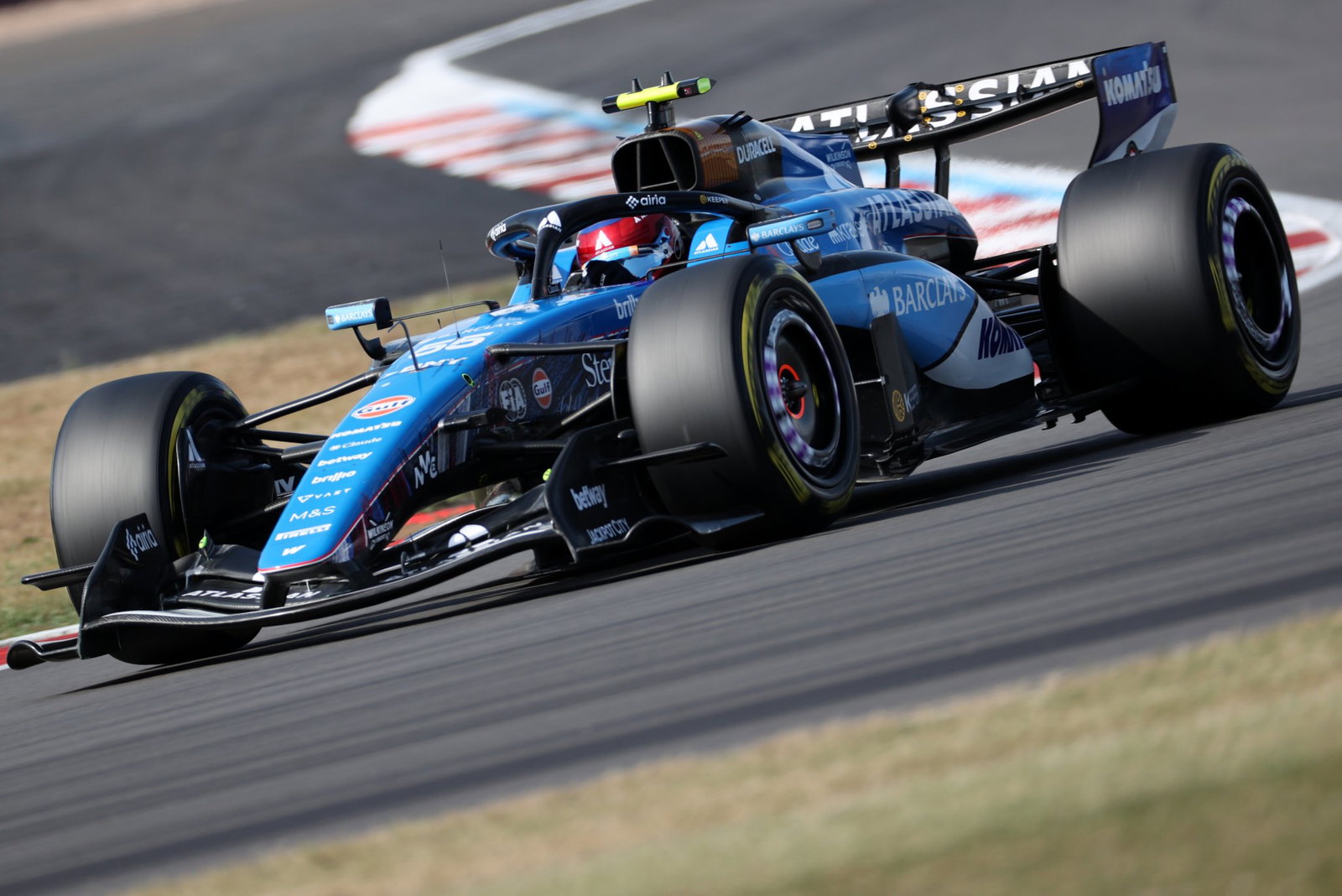 Carlos Sainz’s rare and unprecedented ‘penalty lap’ at F1 British GP explained Carlos Sainz’s rare and unprecedented ‘penalty lap’ at F1 British GP explained