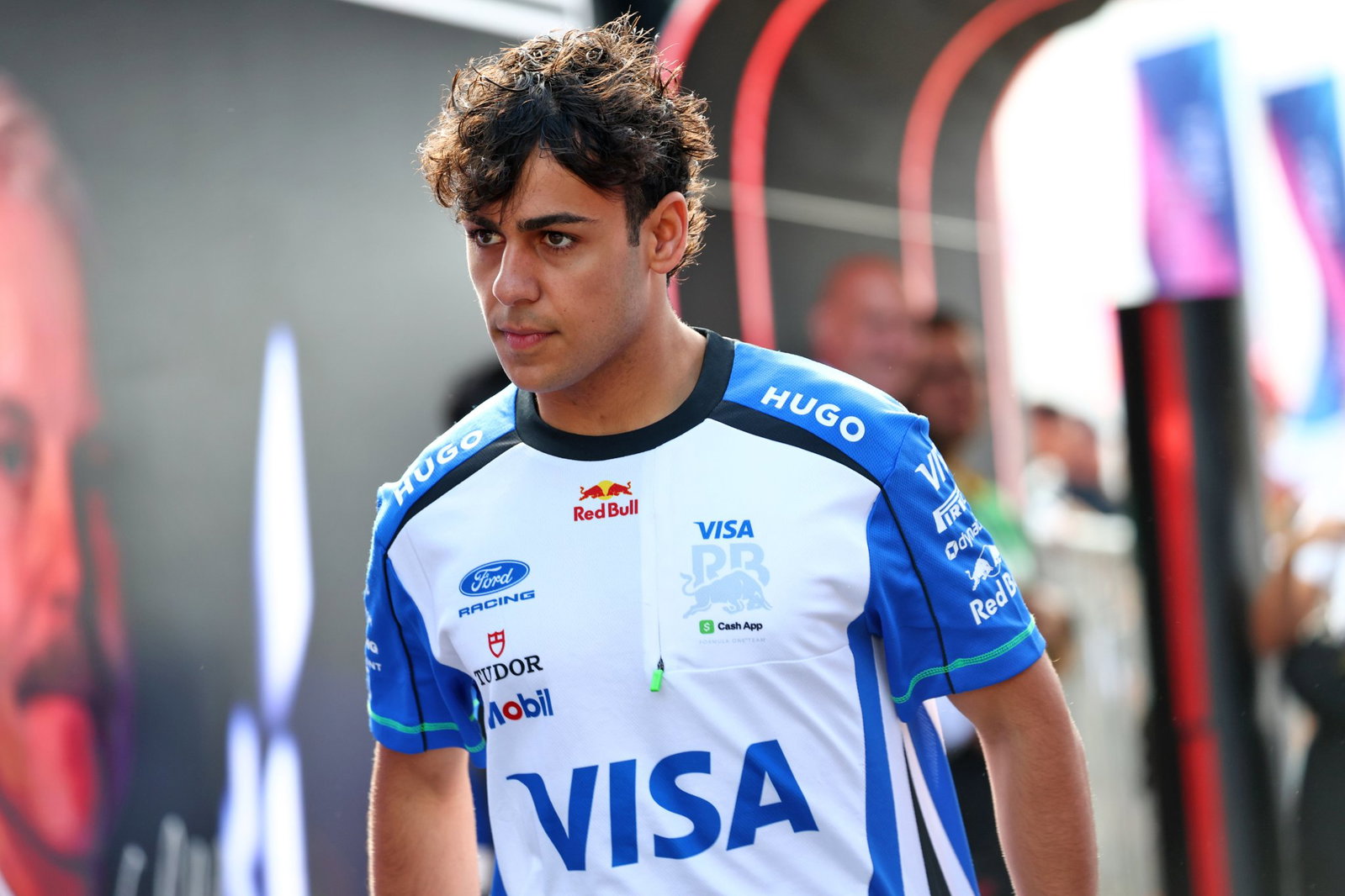 ‘It was getting silly’ – Rising F1 star finally starts driving lessons
