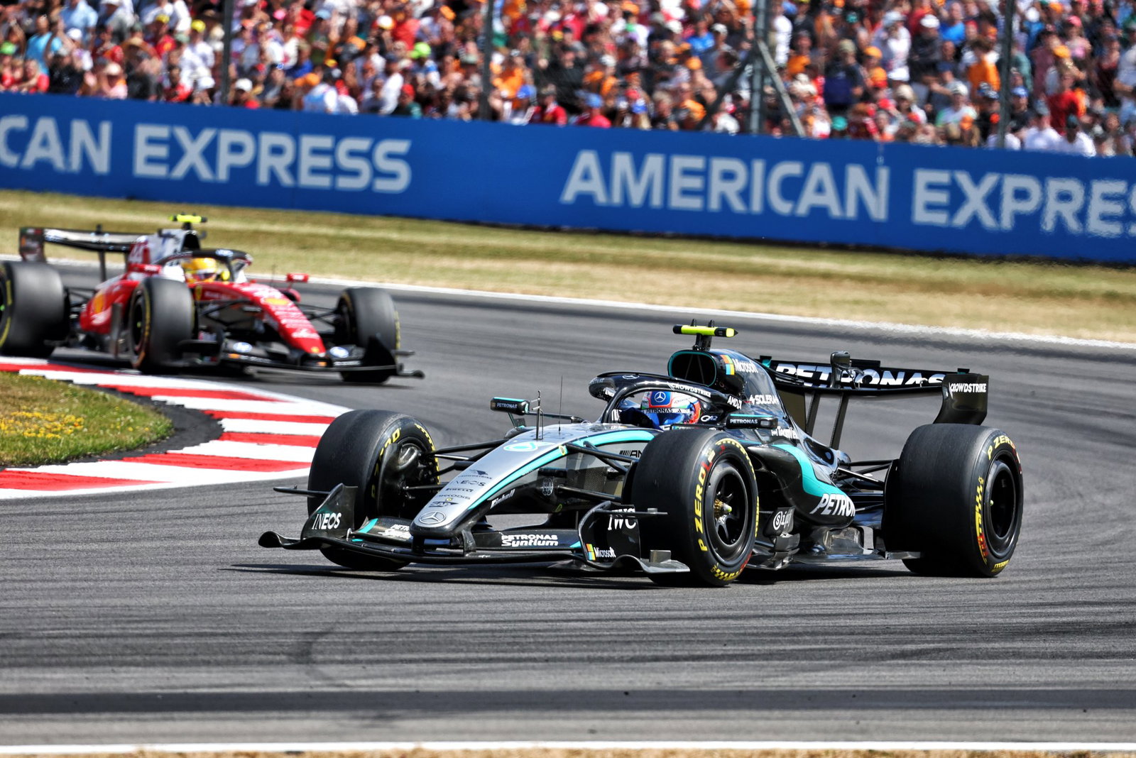 Kimi Antonelli denies Lewis Hamilton home win in Silverstone F1 sprint Kimi Antonelli denies Lewis Hamilton home win in Silverstone F1 sprint
