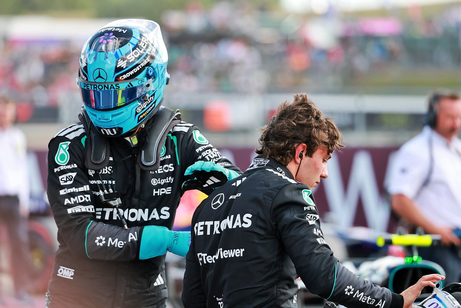 Where George Russell is suffering compared to Kimi Antonelli at Silverstone Where George Russell is suffering compared to Kimi Antonelli at Silverstone
