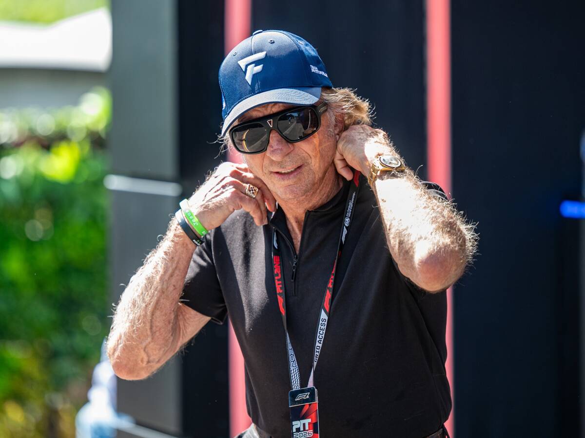 Emerson Fittipaldi traut Lewis Hamilton bei Ferrari den Titelkampf zu Emerson Fittipaldi traut Lewis Hamilton bei Ferrari den Titelkampf zu