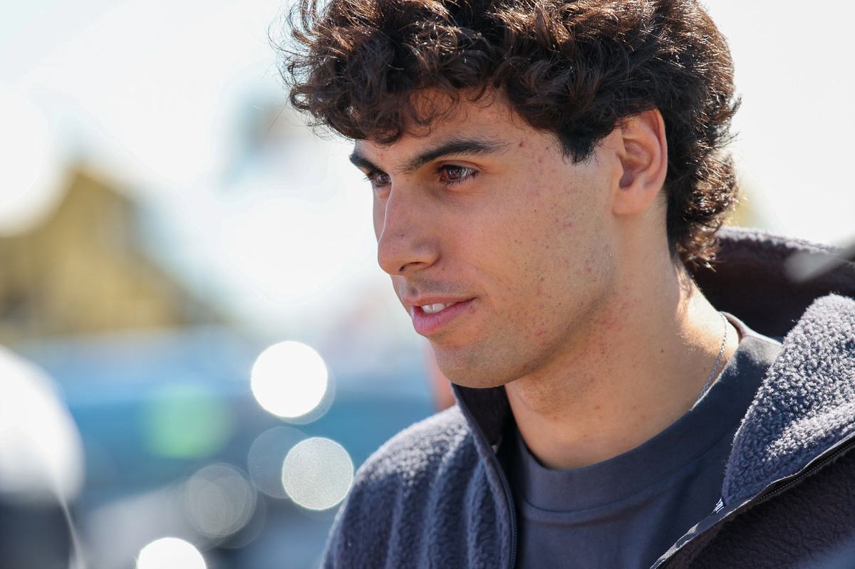Bortoleto’dan Verstappen’in Red Bull kararına destek: “İnanılmaz bir haber”