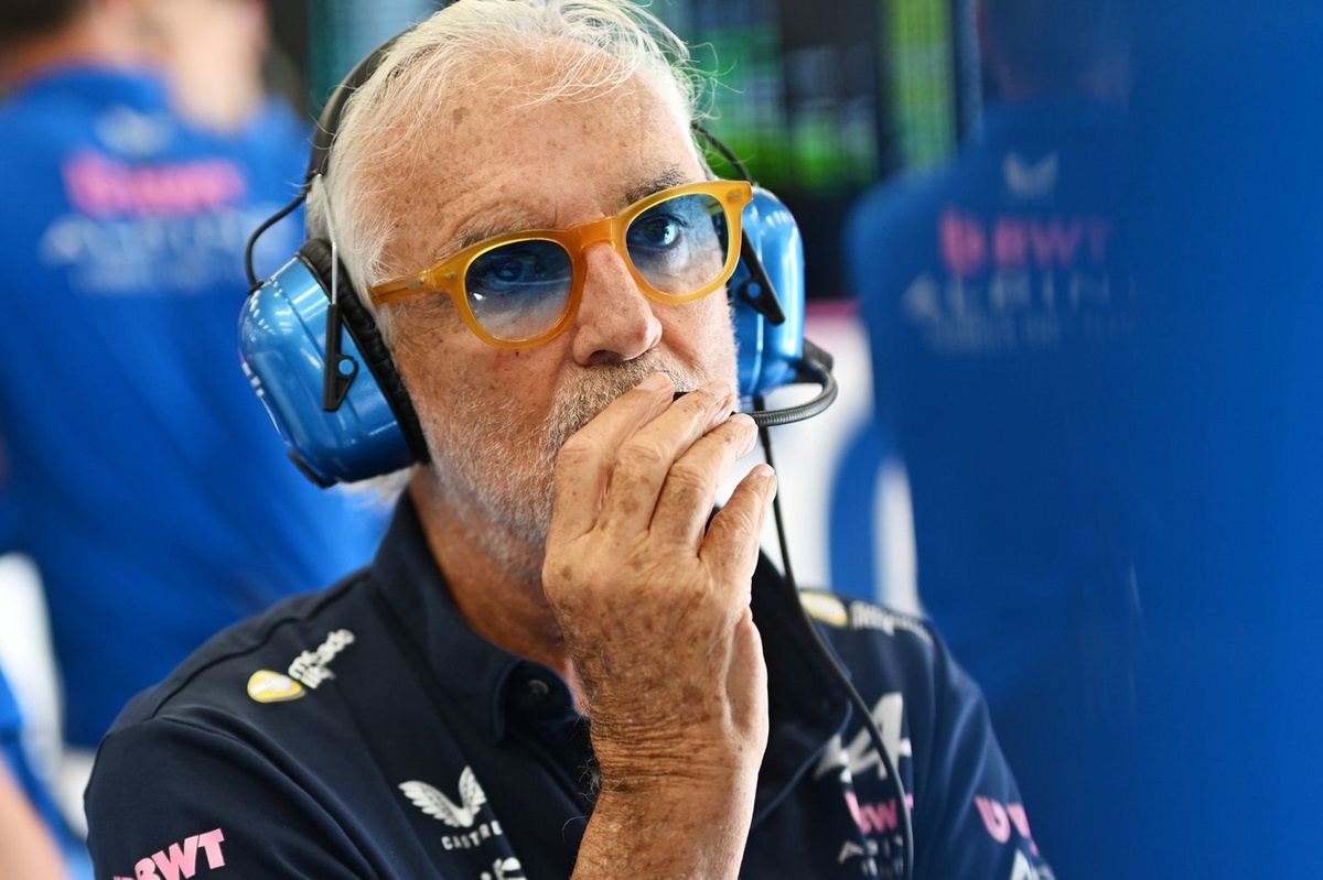 Briatore’den Aston Martin’e uyarı: “Bazen en iyi tesisler bile yetmez” Briatore’den Aston Martin’e uyarı: “Bazen en iyi tesisler bile yetmez”
