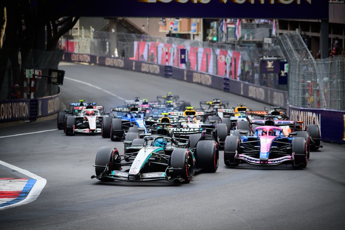 FIA, McLaren ve Red Bull’un Gasly itirazı için duruşma tarihini açıkladı FIA, McLaren ve Red Bull’un Gasly itirazı için duruşma tarihini açıkladı