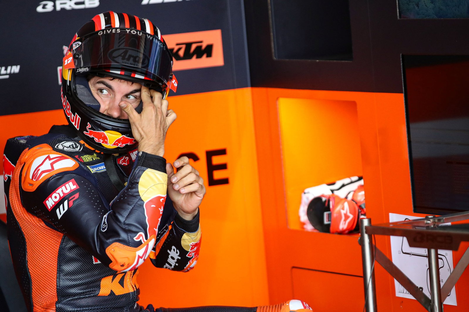 KTM reportedly considering axing Maverick Vinales before British MotoGP KTM reportedly considering axing Maverick Vinales before British MotoGP