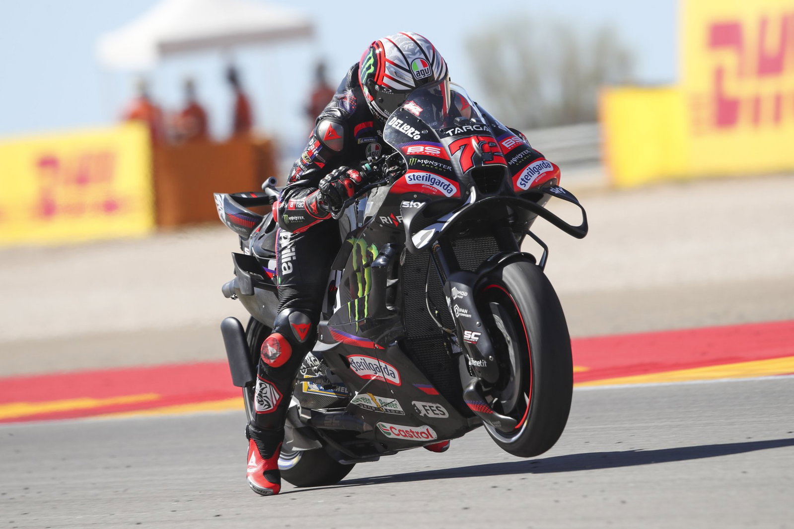 Aragon MotoGP LIVE: Sprint updates as Bezzecchi starts from MotorLand pole
