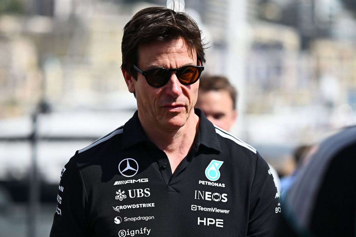 Wolff: “Ferrari adeta sızlanıyor” Wolff: “Ferrari adeta sızlanıyor”