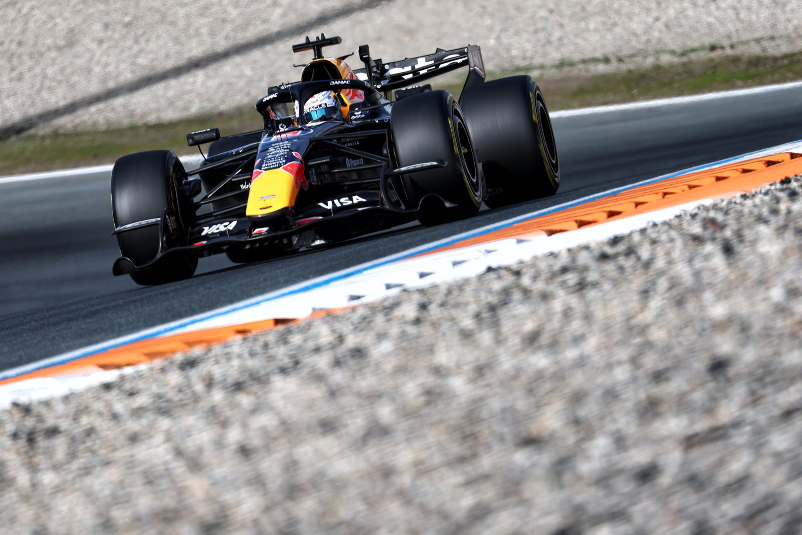 F1 Zandvoort LIVE: Reaction after Norris takes Dutch GP pole