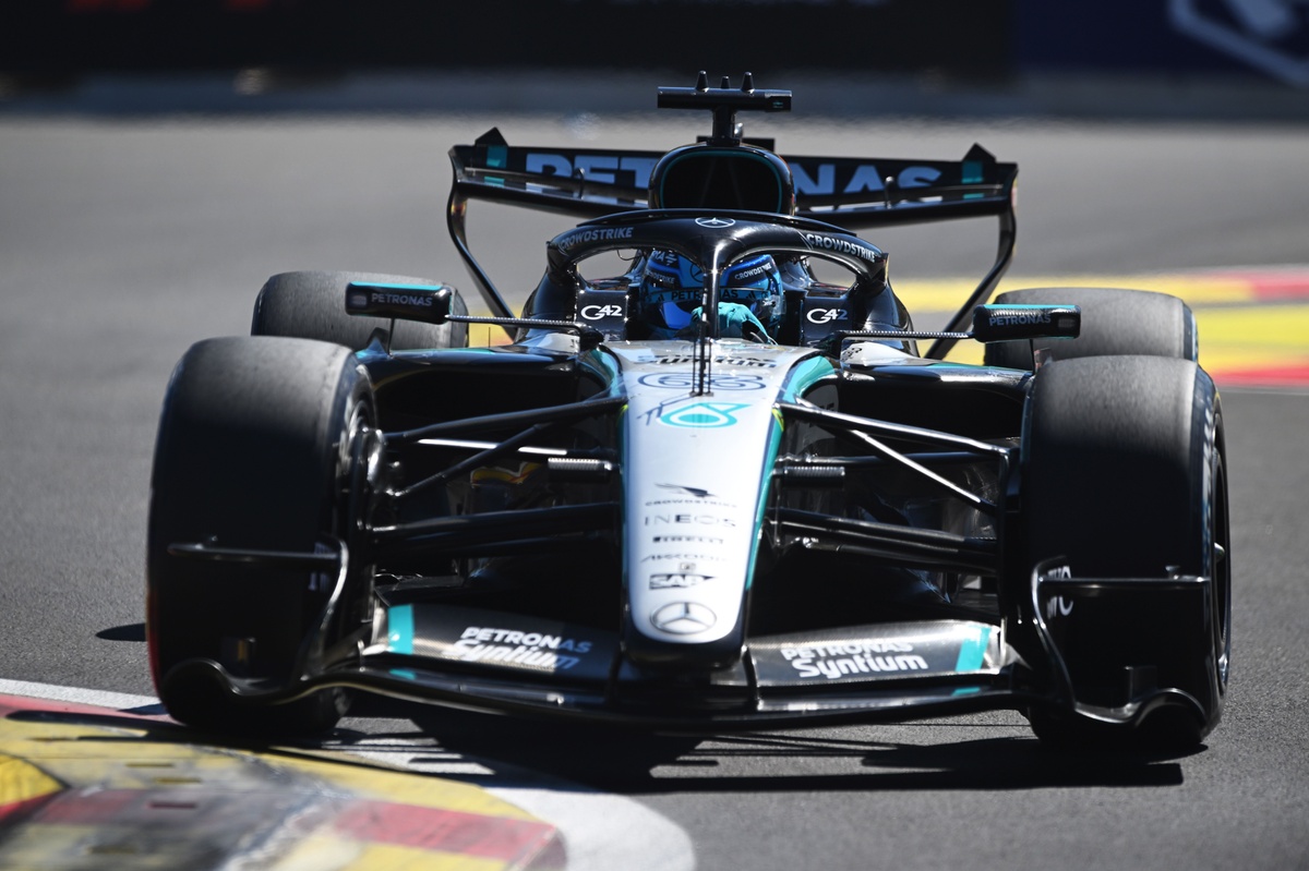 2026 Azerbaycan Yarış 1. antrenman: Bakü’deki ilk seansta en hızlı isim Russell, Verstappen 2., Leclerc 3. sırada 2026 Azerbaycan Yarış 1. antrenman: Bakü’deki ilk seansta en hızlı isim Russell, Verstappen 2., Leclerc 3. sırada
