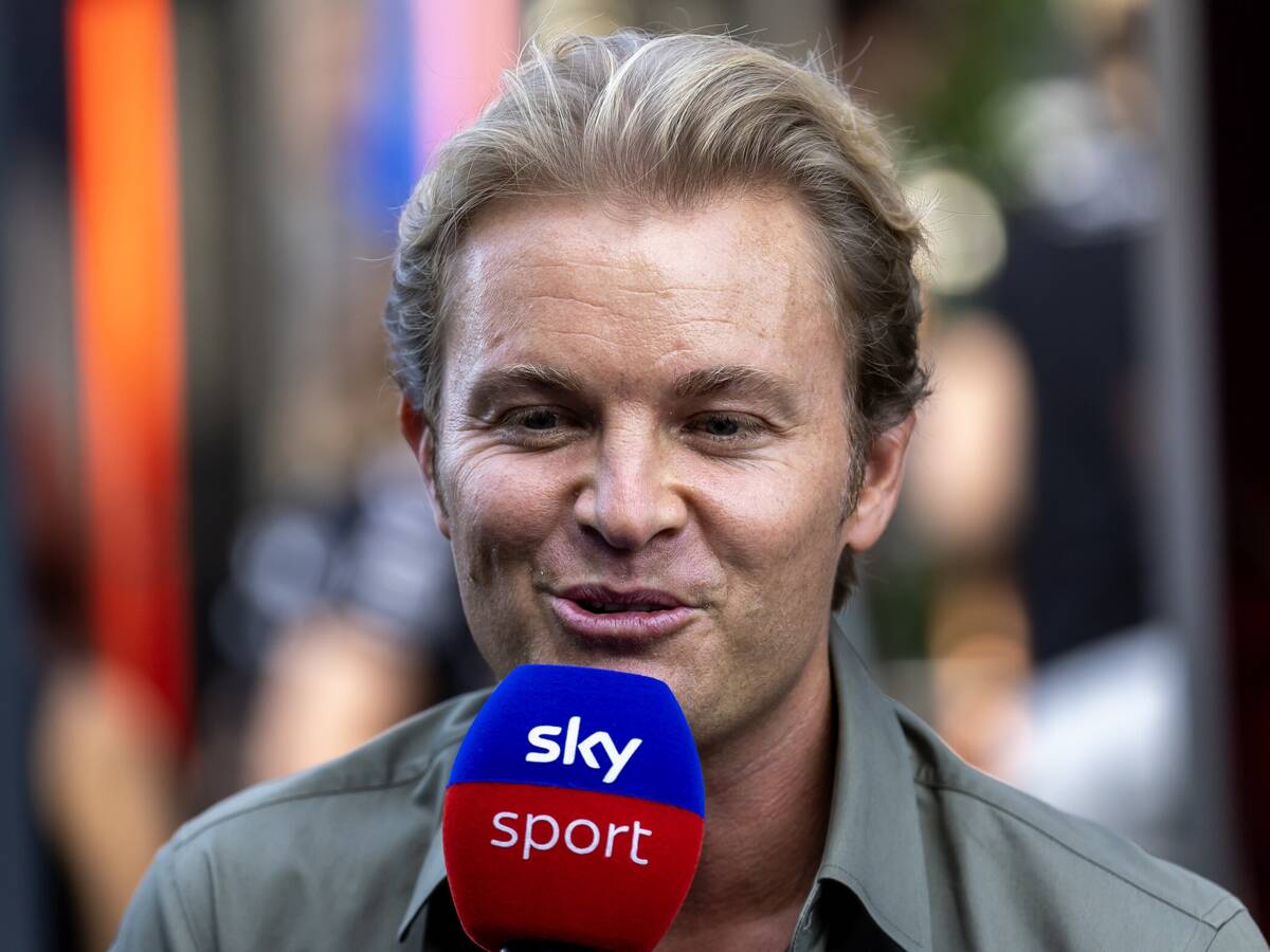 Nico Rosberg kritisiert Madring: Sainz muss Mitverantwortung übernehmen Nico Rosberg kritisiert Madring: Sainz muss Mitverantwortung übernehmen