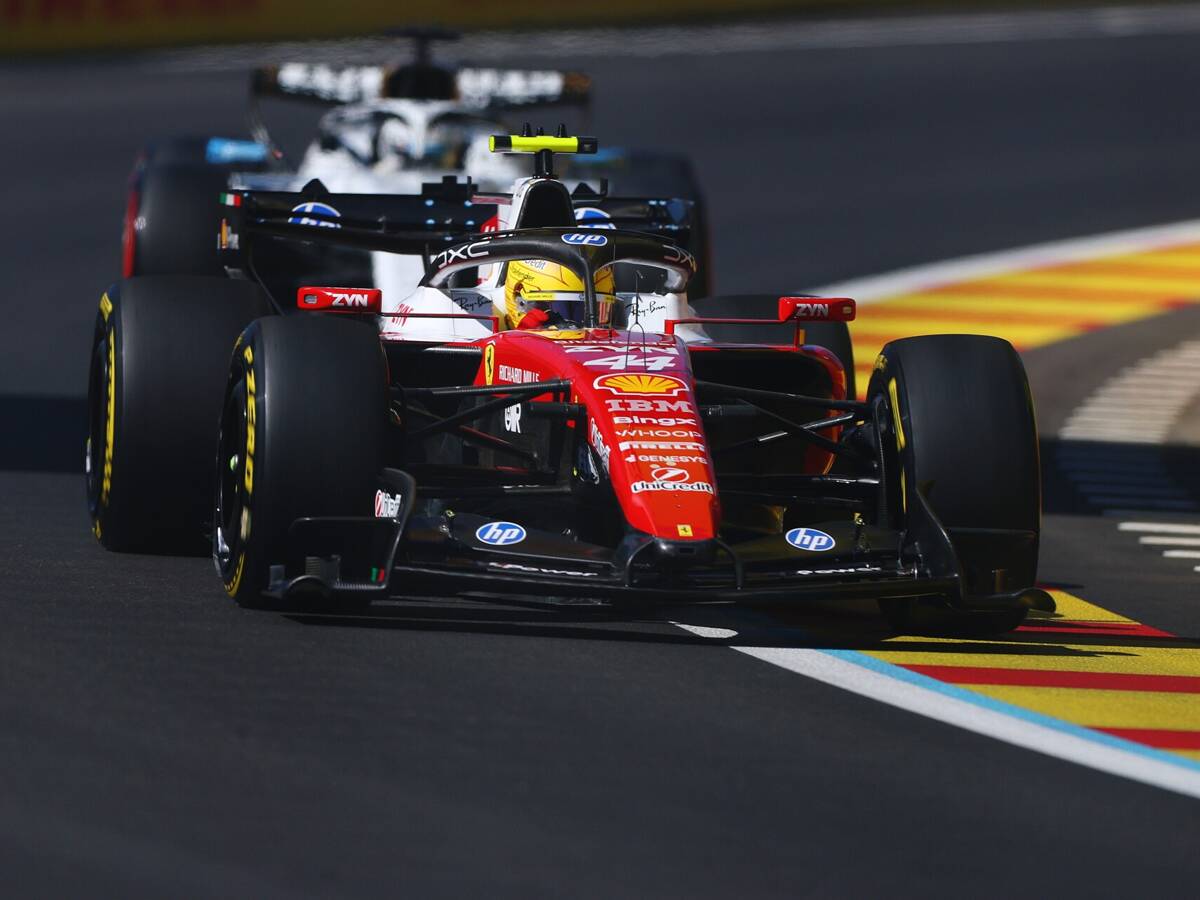 Lewis Hamilton erwartet 2026 keine Motorenstrafe mehr Lewis Hamilton erwartet 2026 keine Motorenstrafe mehr