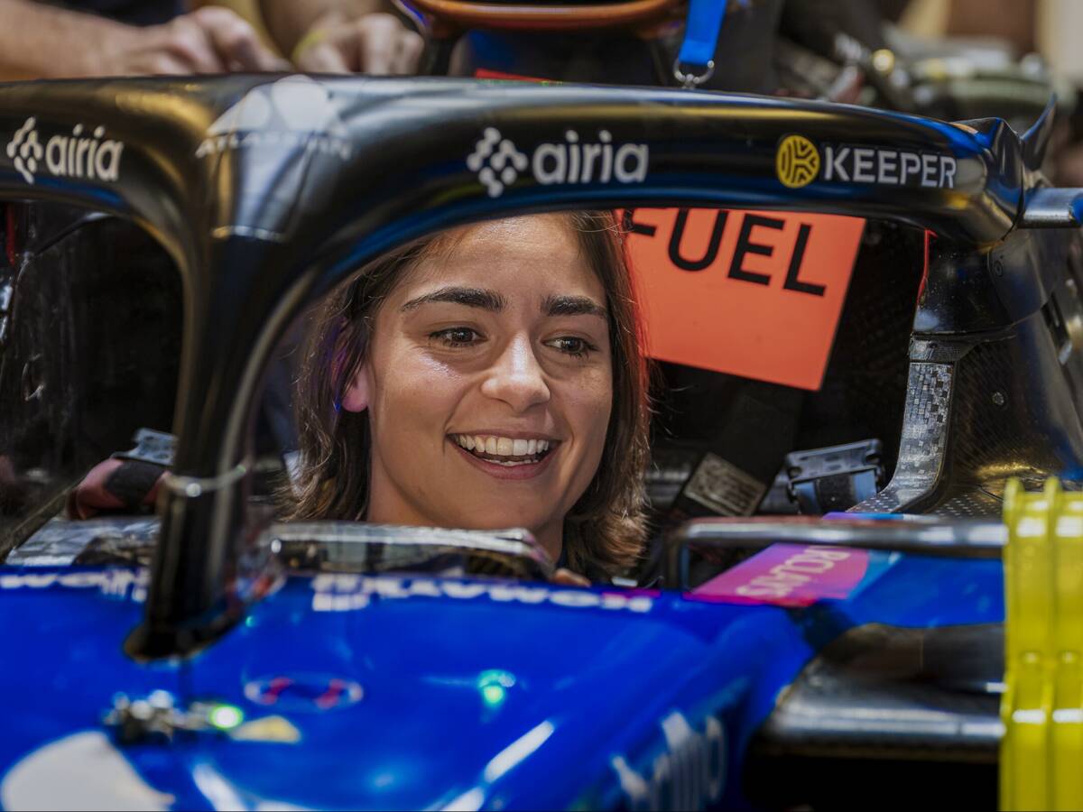 “Bester Tag meines Lebens”: Jamie Chadwick testet Williams-Formula 1-Auto “Bester Tag meines Lebens”: Jamie Chadwick testet Williams-Formula 1-Auto