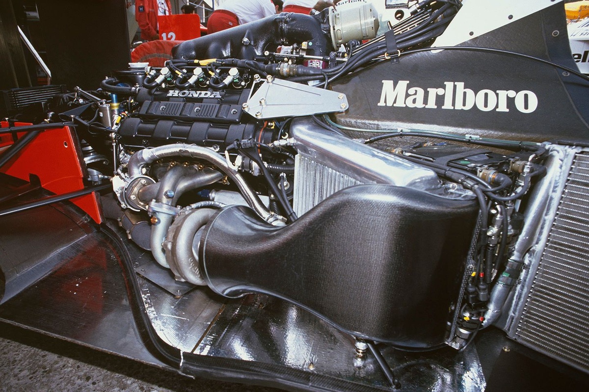 Formula 1’in 2030 motoru 3.0 litrelik V8 çift turbolu mu olacak? Formula 1’in 2030 motoru 3.0 litrelik V8 çift turbolu mu olacak?