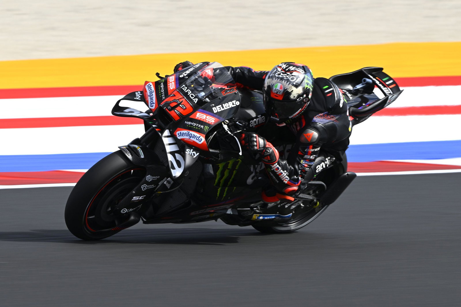 Misano MotoGP LIVE: Updates from the Sprint with Marco Bezzecchi on pole Misano MotoGP LIVE: Updates from the Sprint with Marco Bezzecchi on pole