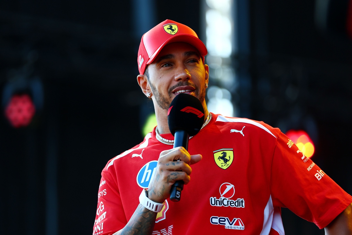 Hamilton: “Bu sezon Antonelli ve Mercedes’i durdurmak imkansız” Hamilton: “Bu sezon Antonelli ve Mercedes’i durdurmak imkansız”