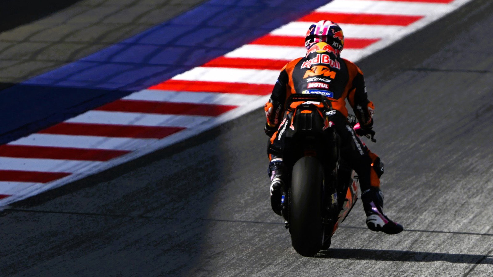Pirelli MotoGP testing should have been “mandatory for all” Pirelli MotoGP testing should have been “mandatory for all”