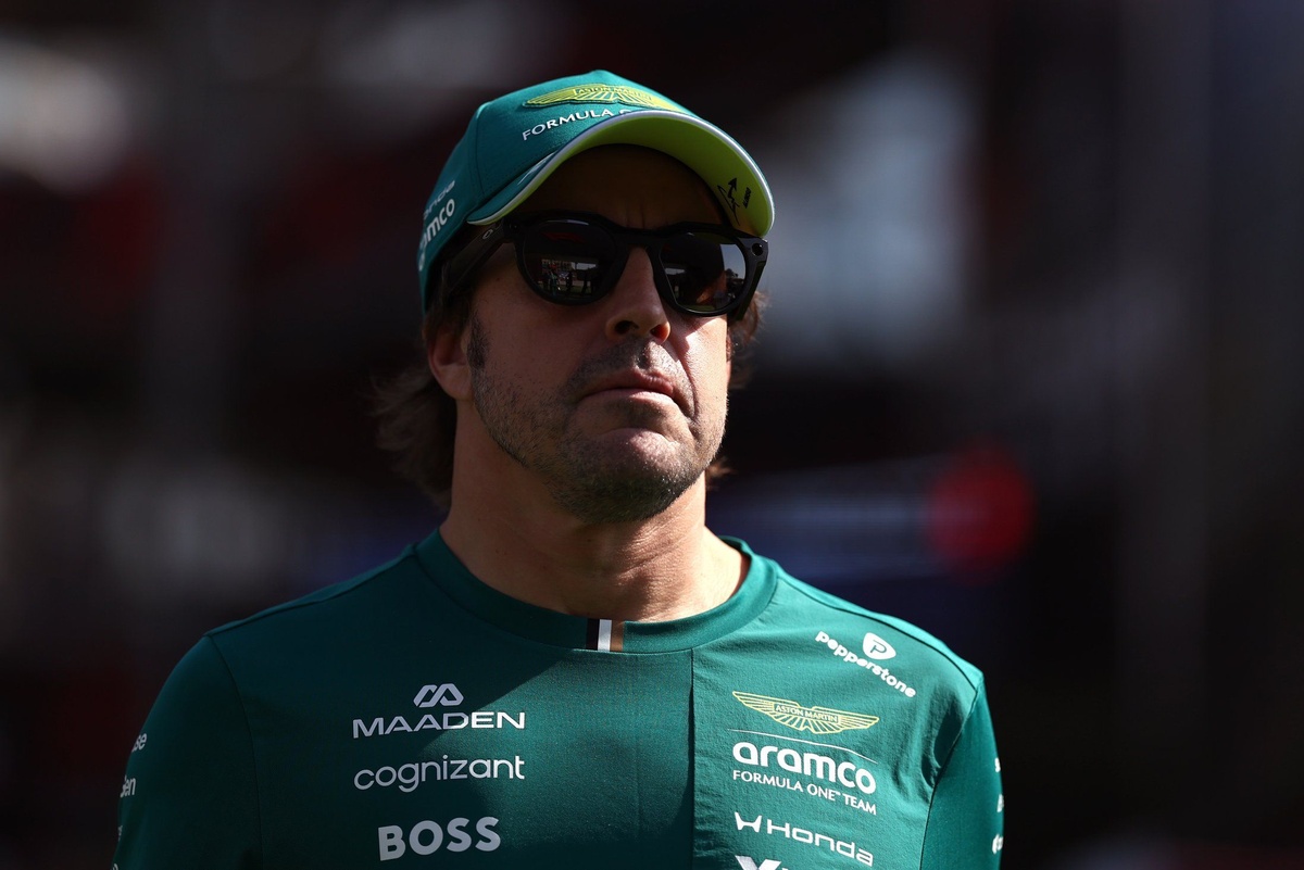 Resmi: Alonso, 2027 sonuna kadar Aston Martin’de kalacak!
