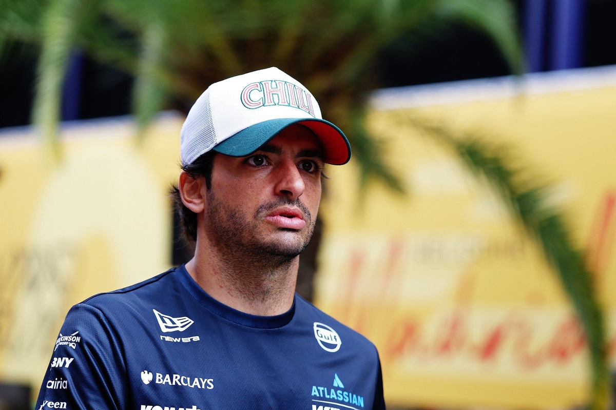 Rosberg: “Madring’deki geçiş sorunu için Sainz’ı suçlamalıyız” Rosberg: “Madring’deki geçiş sorunu için Sainz’ı suçlamalıyız”