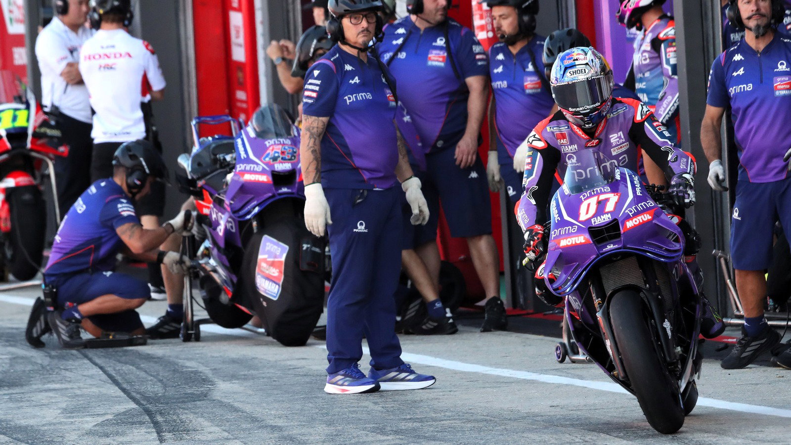 “Very impressive” – Toprak surprised by Misano MotoGP pace, but “impossible to overtake” “Very impressive” – Toprak surprised by Misano MotoGP pace, but “impossible to overtake”