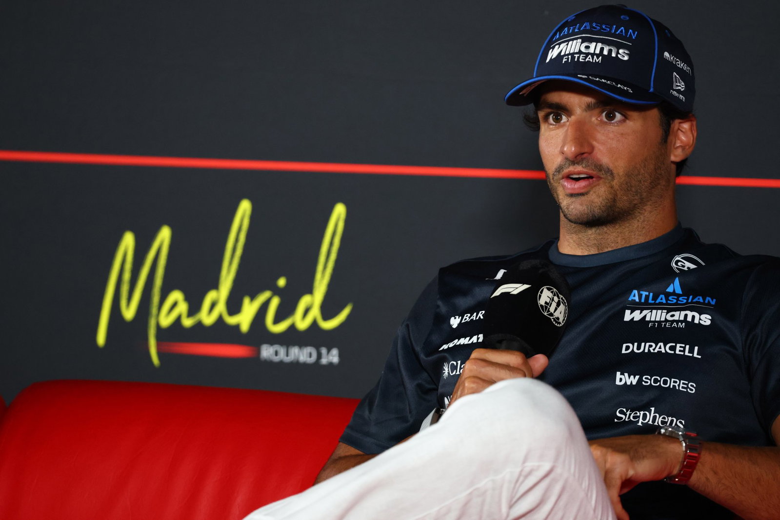Carlos Sainz reveals regular “arguments” with Charles Leclerc at Ferrari