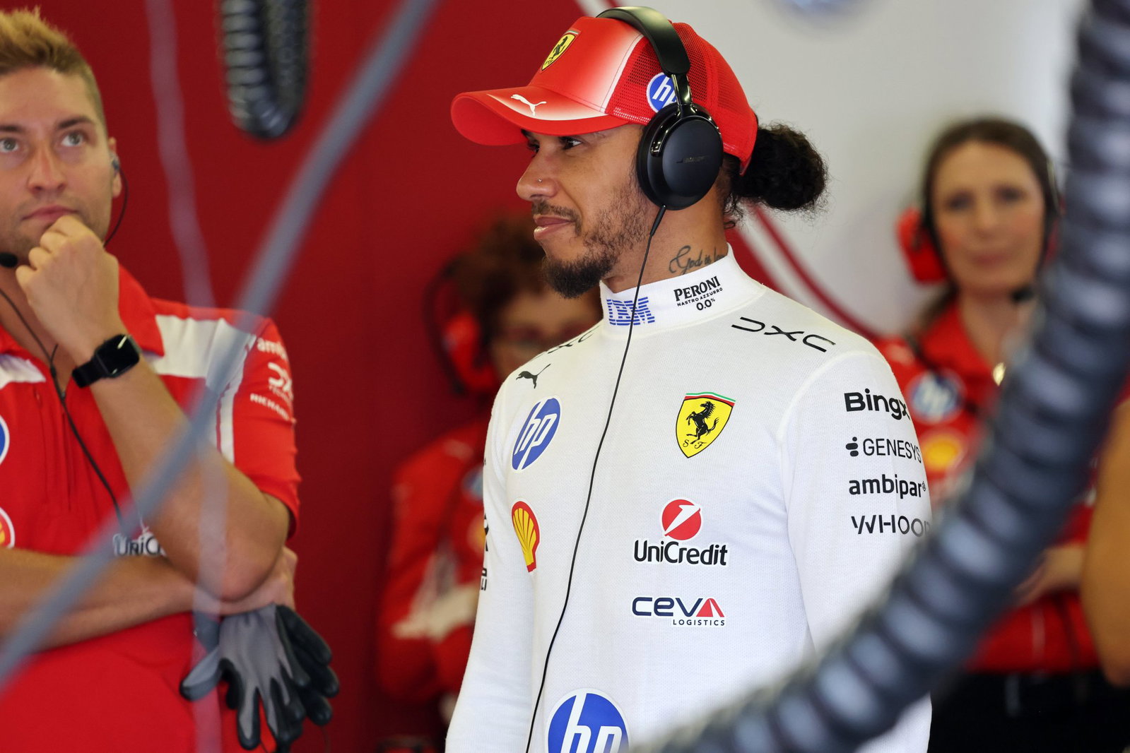 Lewis Hamilton accused of ‘undermining’ Fred Vasseur with Ferrari authority question raised Lewis Hamilton accused of ‘undermining’ Fred Vasseur with Ferrari authority question raised