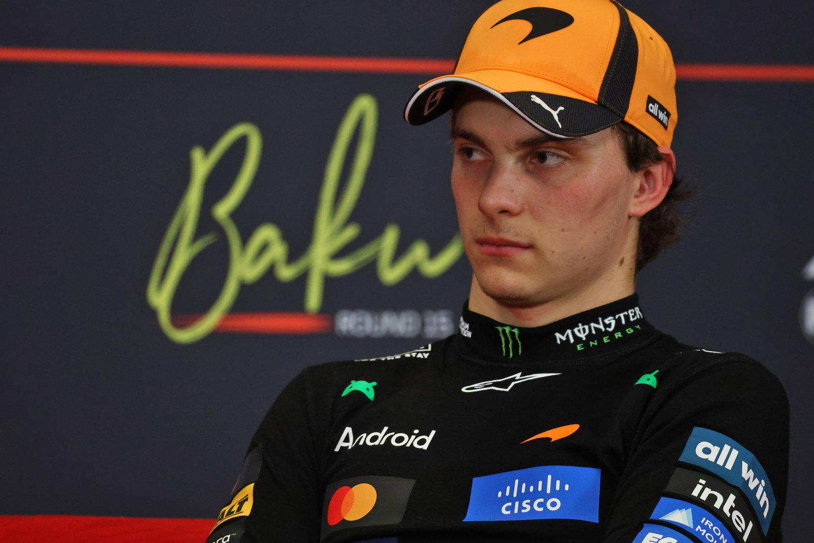 Oscar Piastri slammed for “rookie error” in “weird” Azerbaijan GP moment