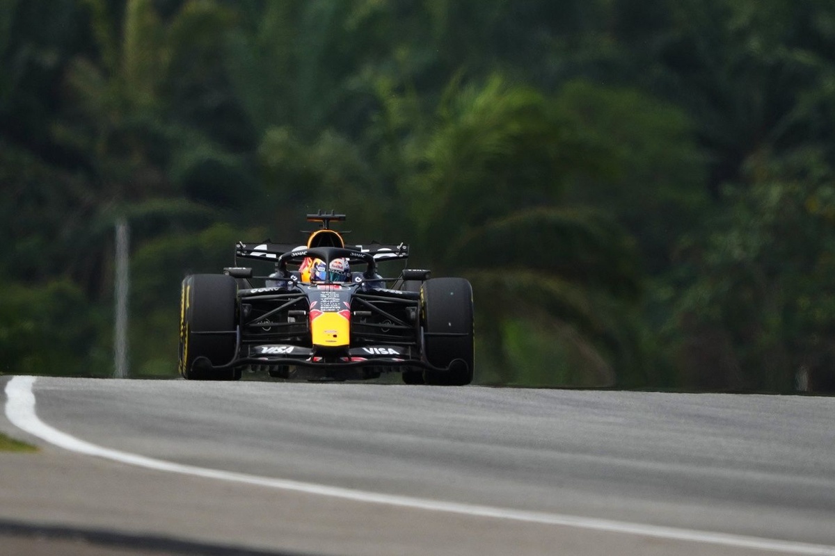 2026 Bahreyn Yarış sıralama: Verstappen sezonun ilk pole derecesini elde etti, Hamilton 2., Hadjar 3. pozisyonda 2026 Bahreyn Yarış sıralama: Verstappen sezonun ilk pole derecesini elde etti, Hamilton 2., Hadjar 3. pozisyonda