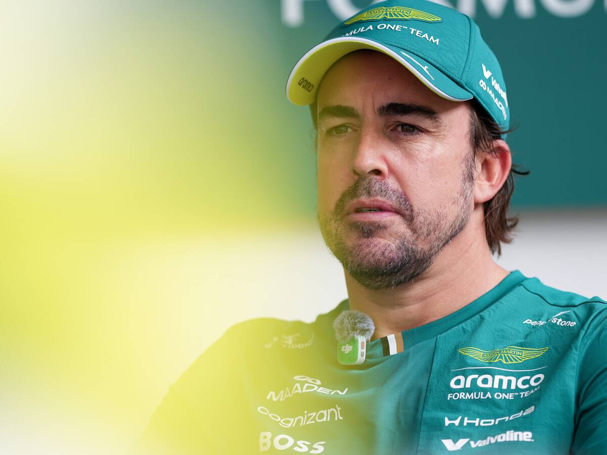 Alonso: Vor dem Fernseher hätte ich immer das Gefühl, ich könnte es besser Alonso: Vor dem Fernseher hätte ich immer das Gefühl, ich könnte es besser