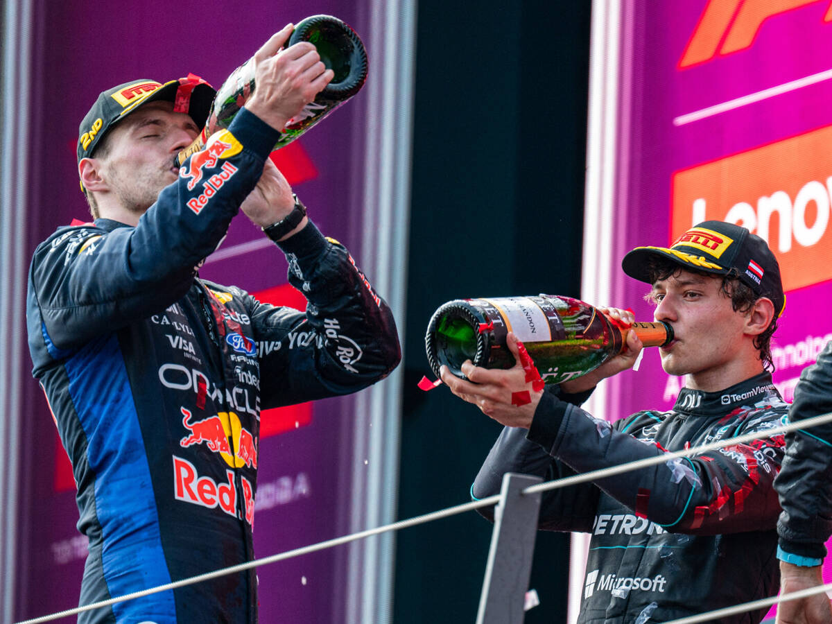 Vor WM-Entscheidung: Max Verstappen will mit Kimi Antonelli den Titel feiern Vor WM-Entscheidung: Max Verstappen will mit Kimi Antonelli den Titel feiern